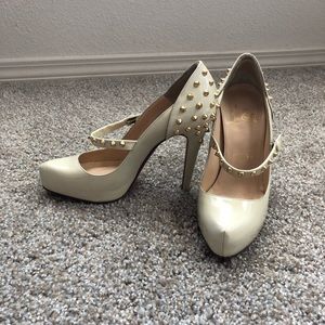 Christian Louboutin Nude Heels